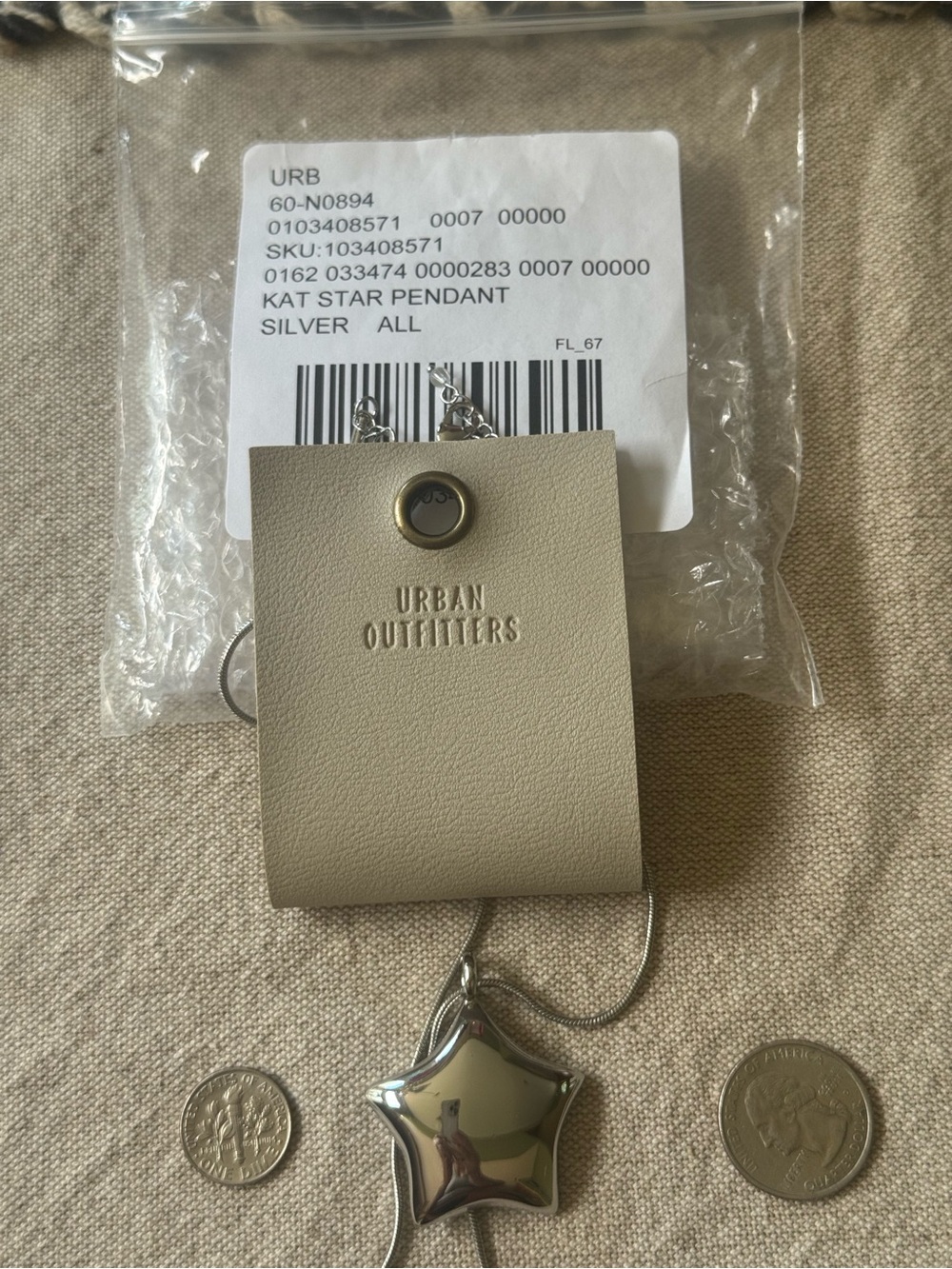 Urban Outfitters Silver Puffy Star Pendant Necklace